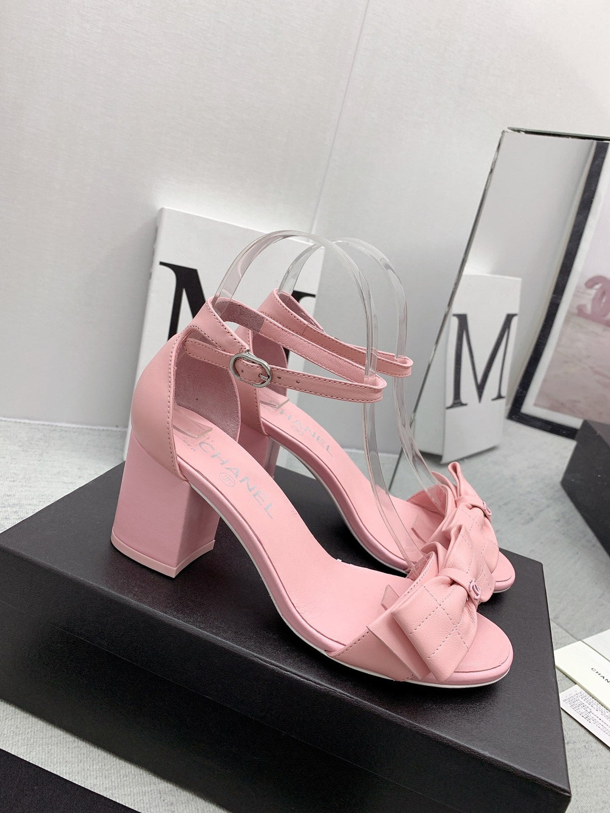 CC 26s Ankle Strap Sandals 6cm Pink Leather 163410