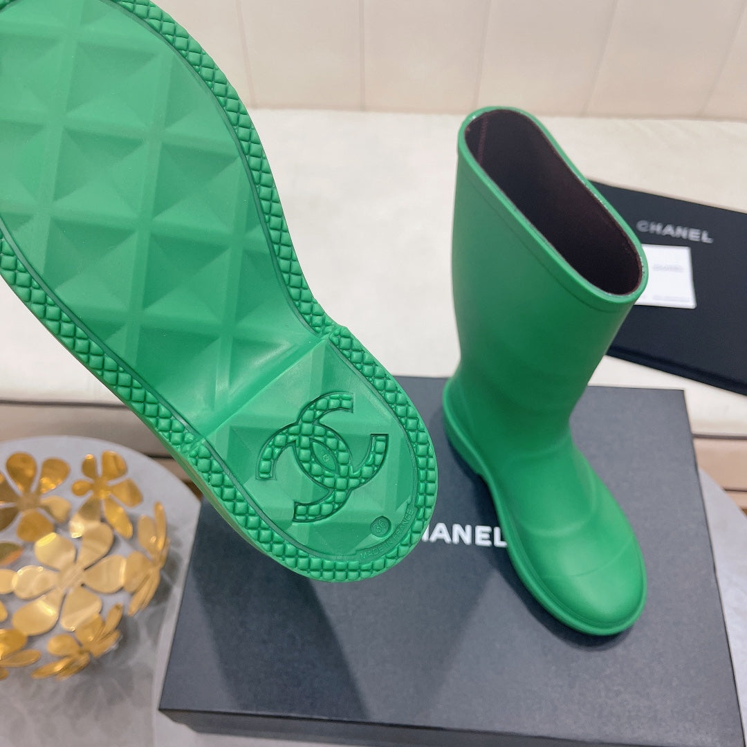 CC 26s Vintage Rain Boots Mint Green Rubber 476067