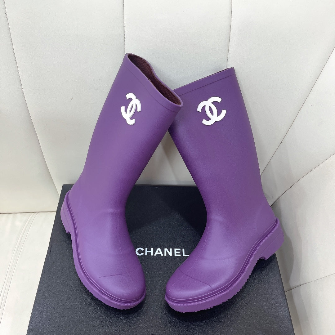 CC 26s Vintage Rain Boots Purple Rubber 476070