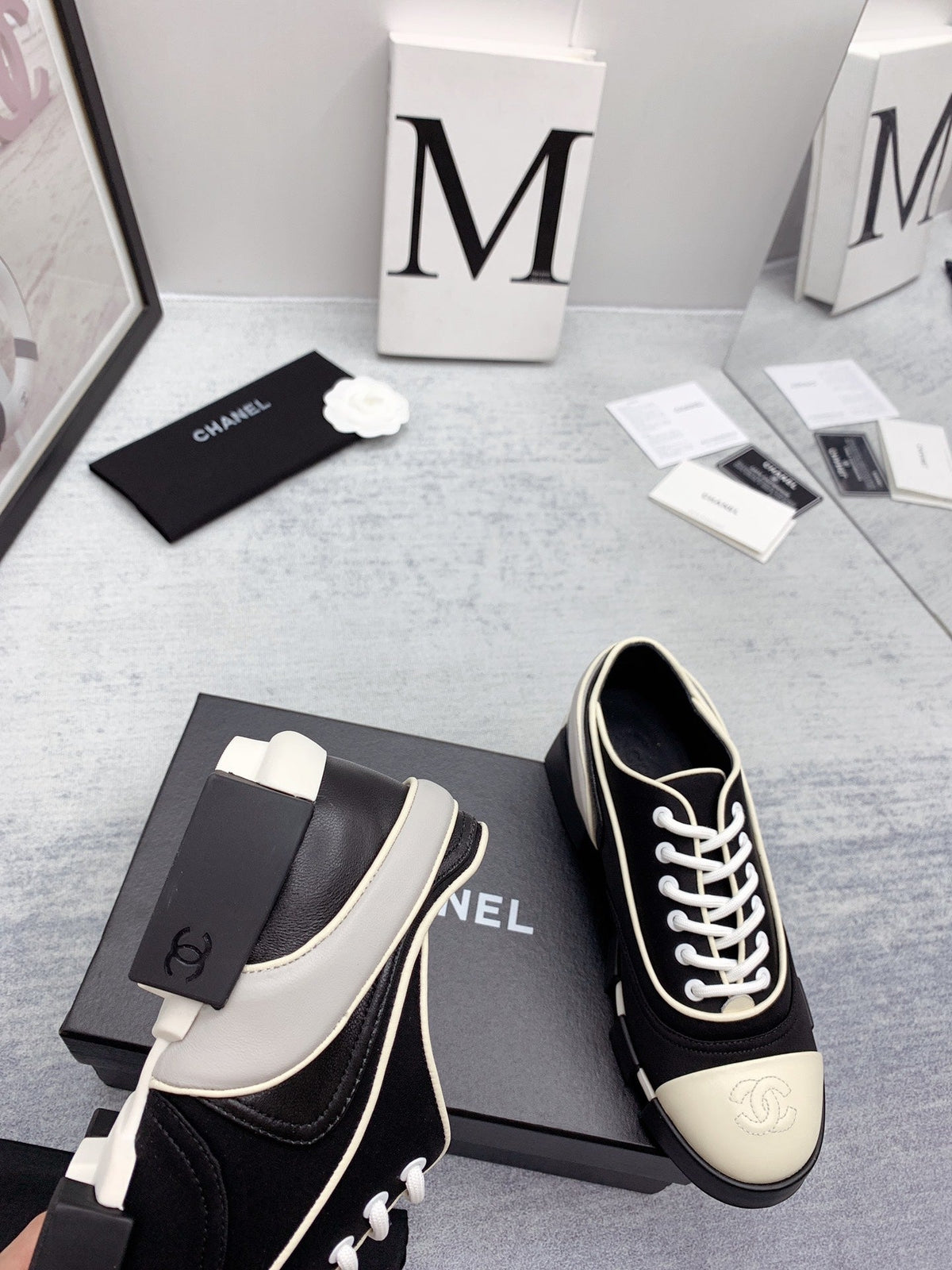 CC 26s Low Top Sneakers 4cm Black White Canvas 162989