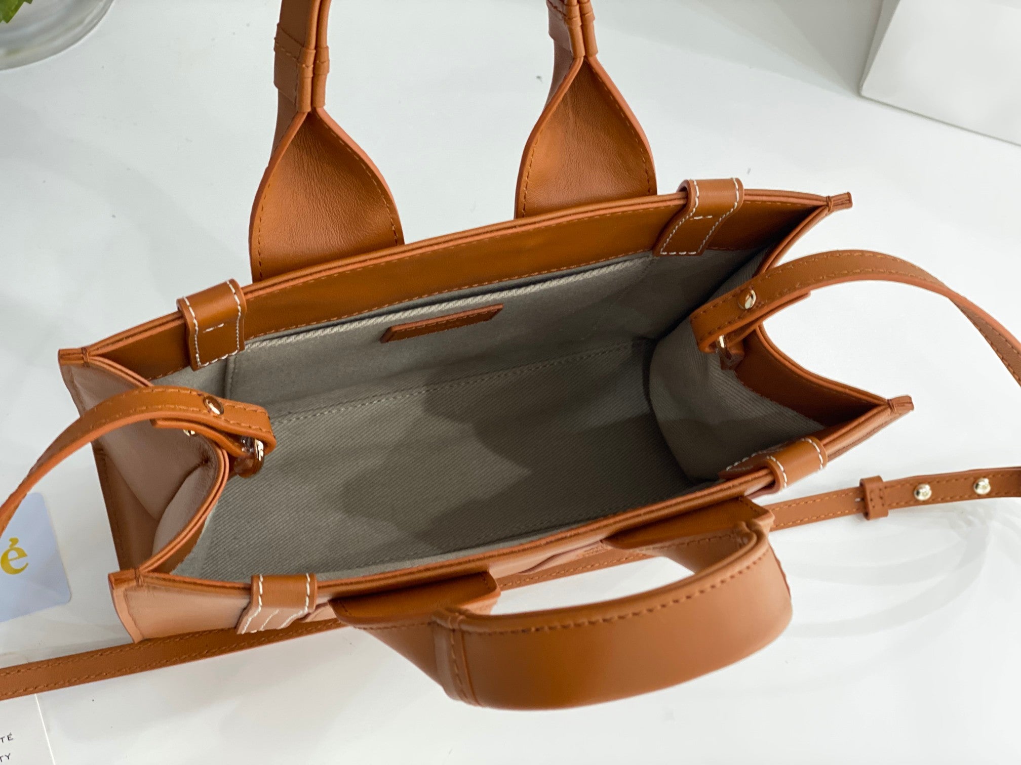 Chloé Woody small tote bag 26cm brown calfskin