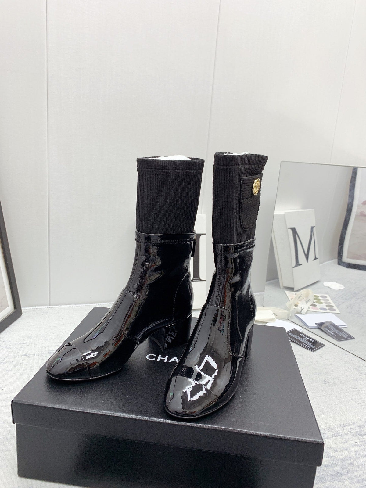 CC 26s Knit Boots Black Patent Leather Knit 160127