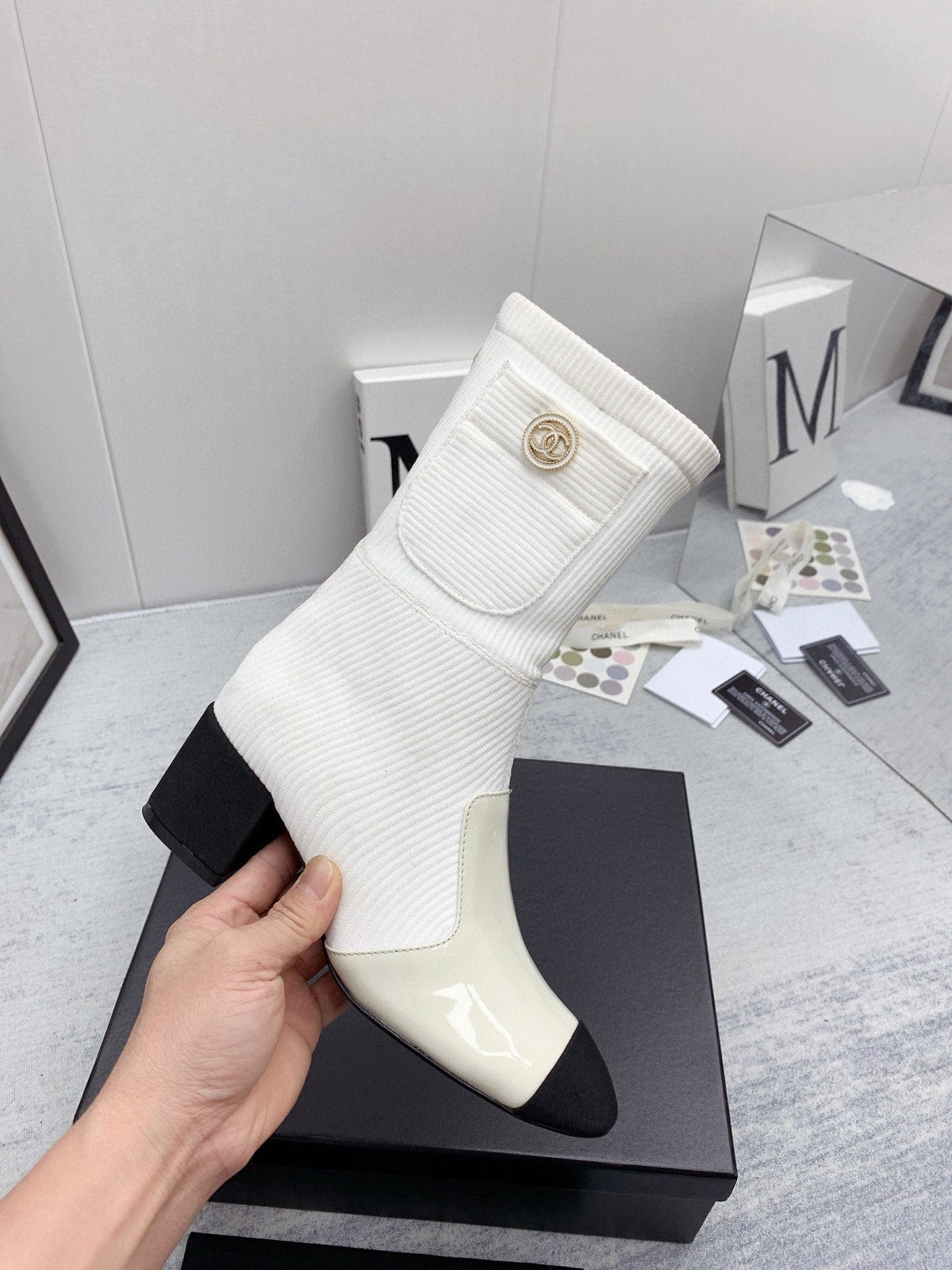 CC 26s Knit Boots Ivory Black Calfskin Patent Leather 160131