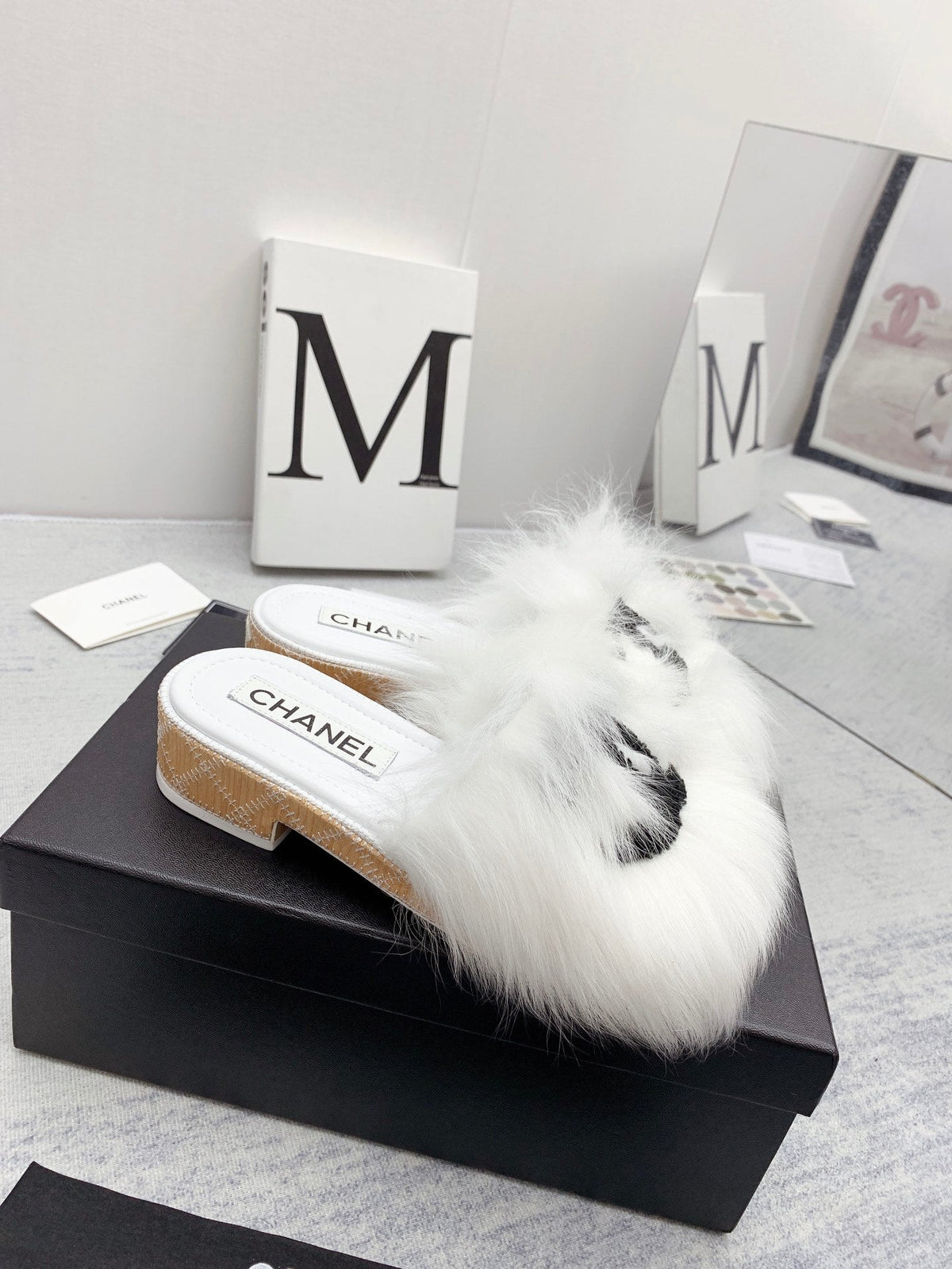 CC 26s Fur Mules White Black Tweed 160134