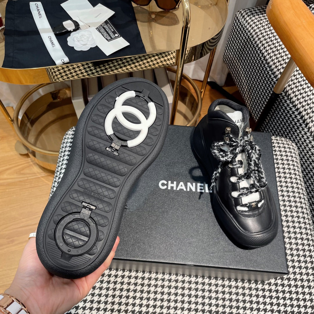 CC Sneaker In Black Lambskin 144801