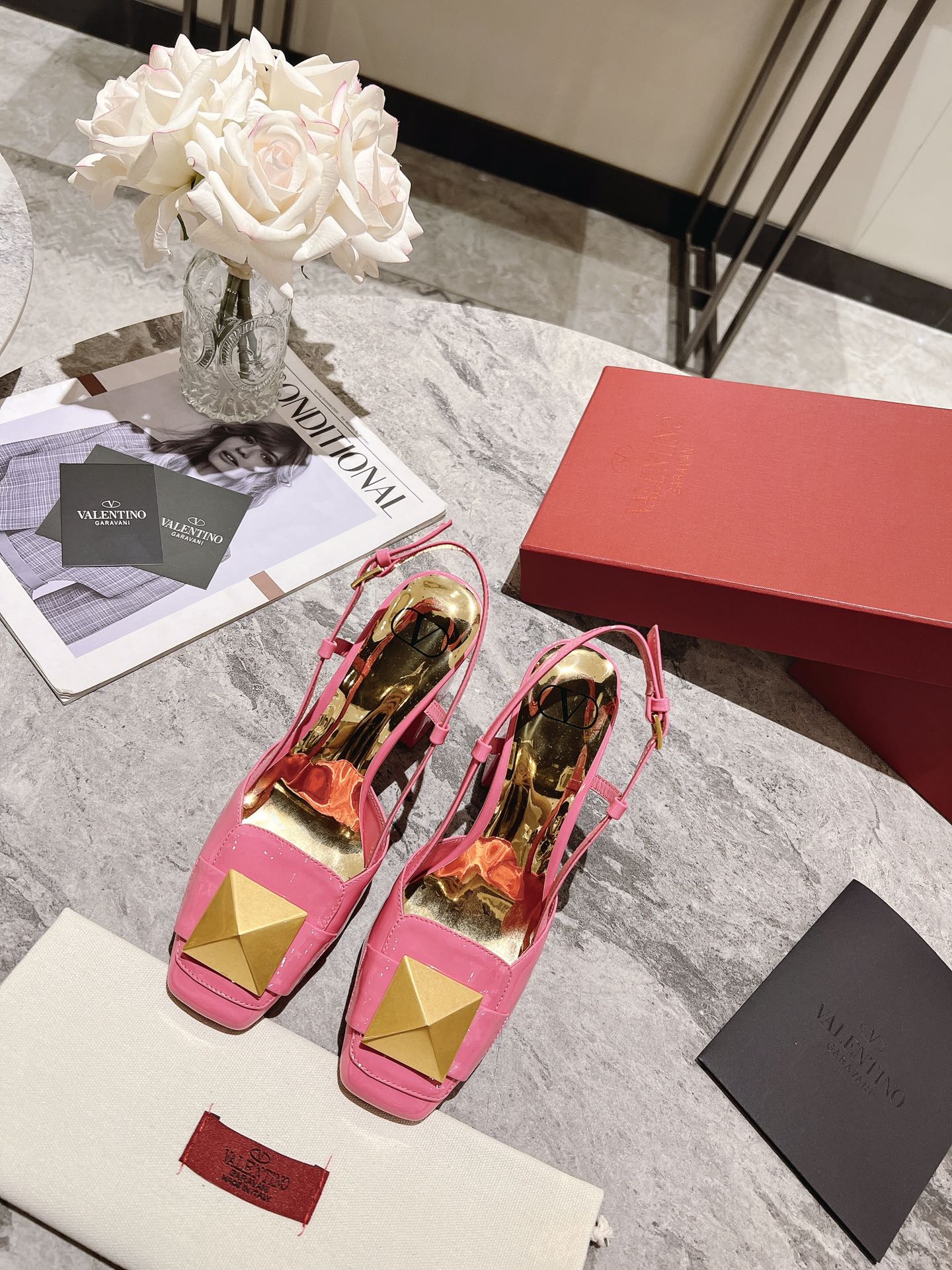 Valentino 25 Slingback High Heels Patent Leather