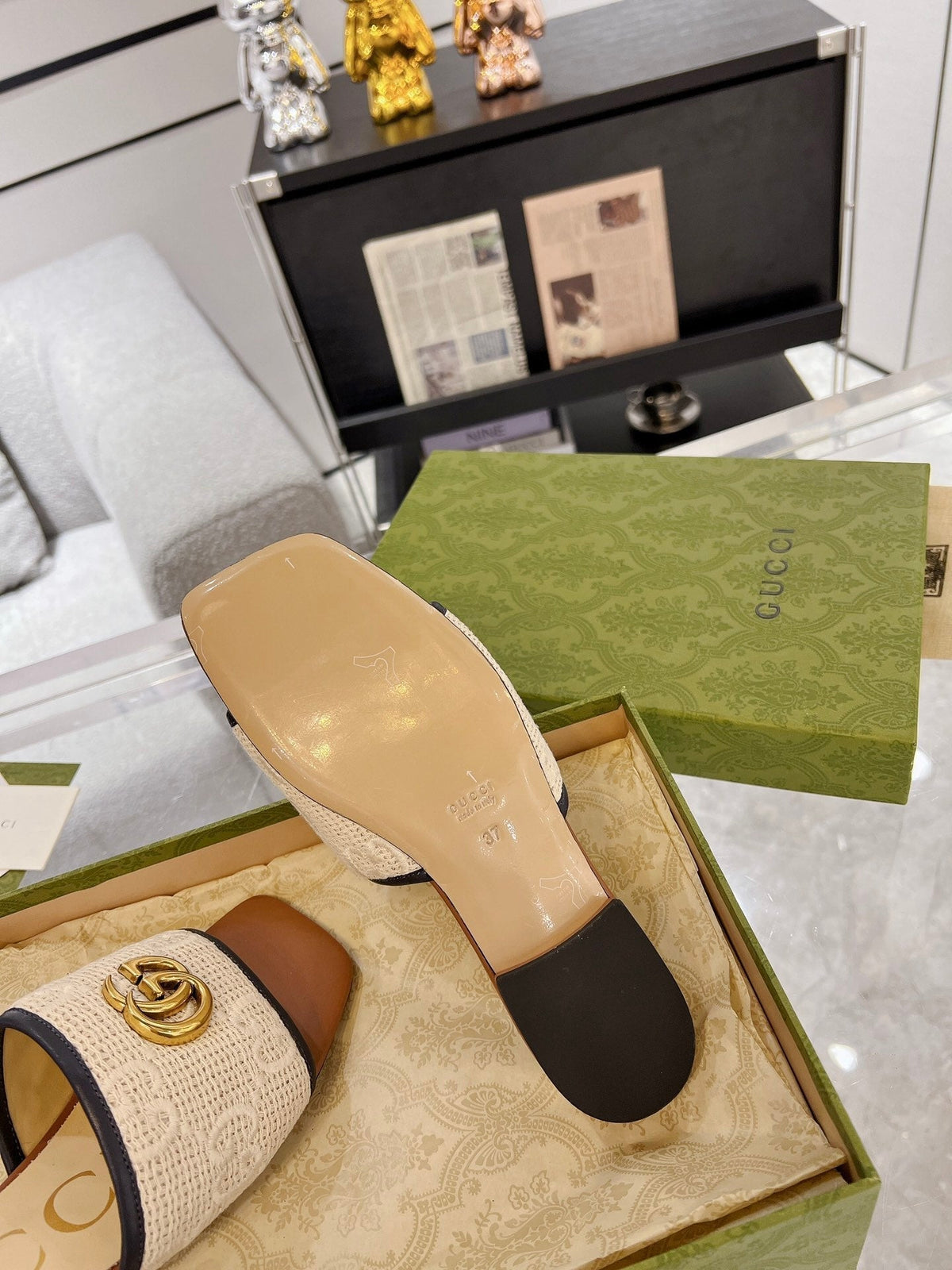 GG 26s Exclusive Slide Sandal Caramel And Cream Sedge