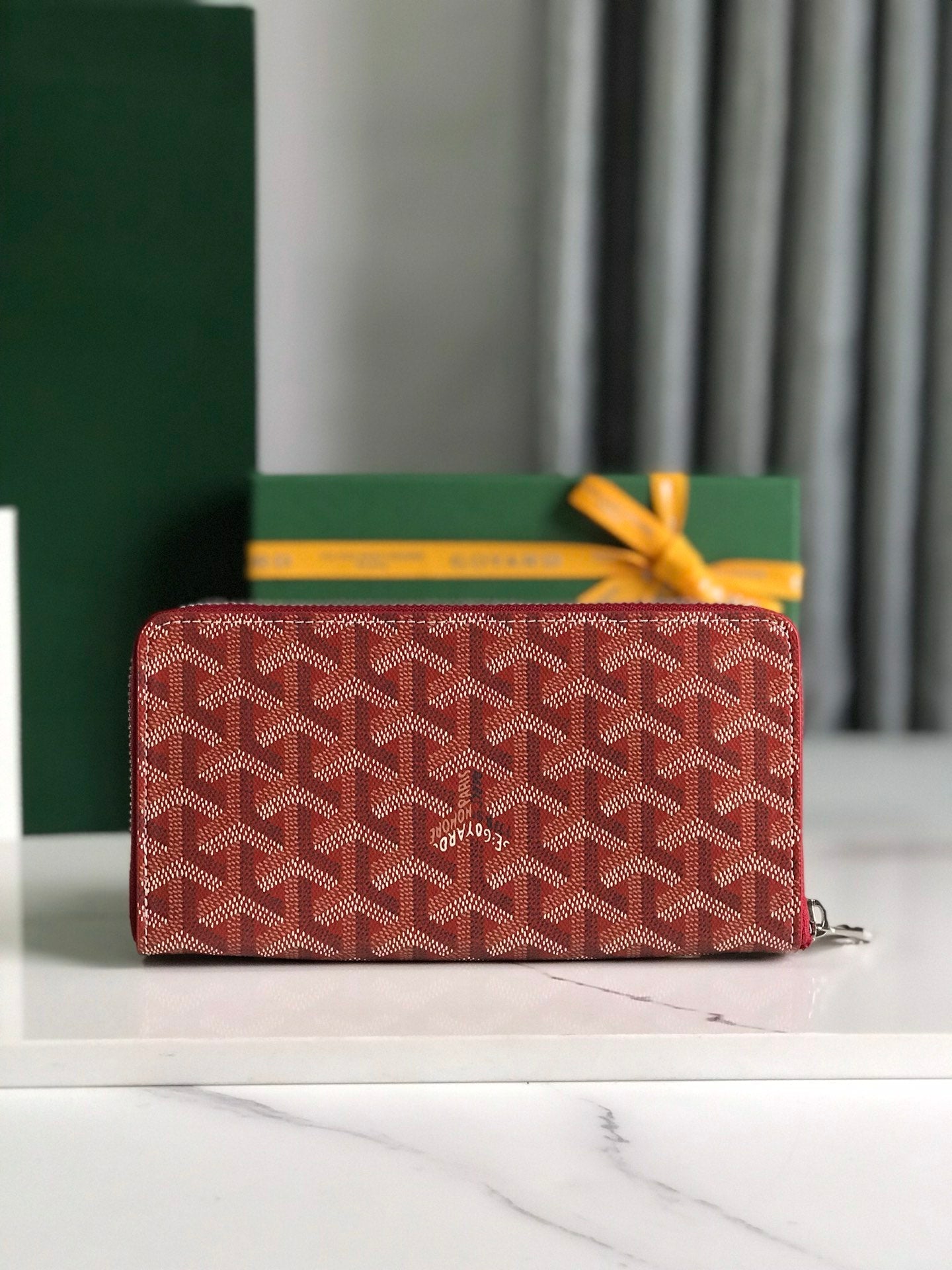 Goyard Matignon GM Wallet 20cm Red Canvas & Calfskin