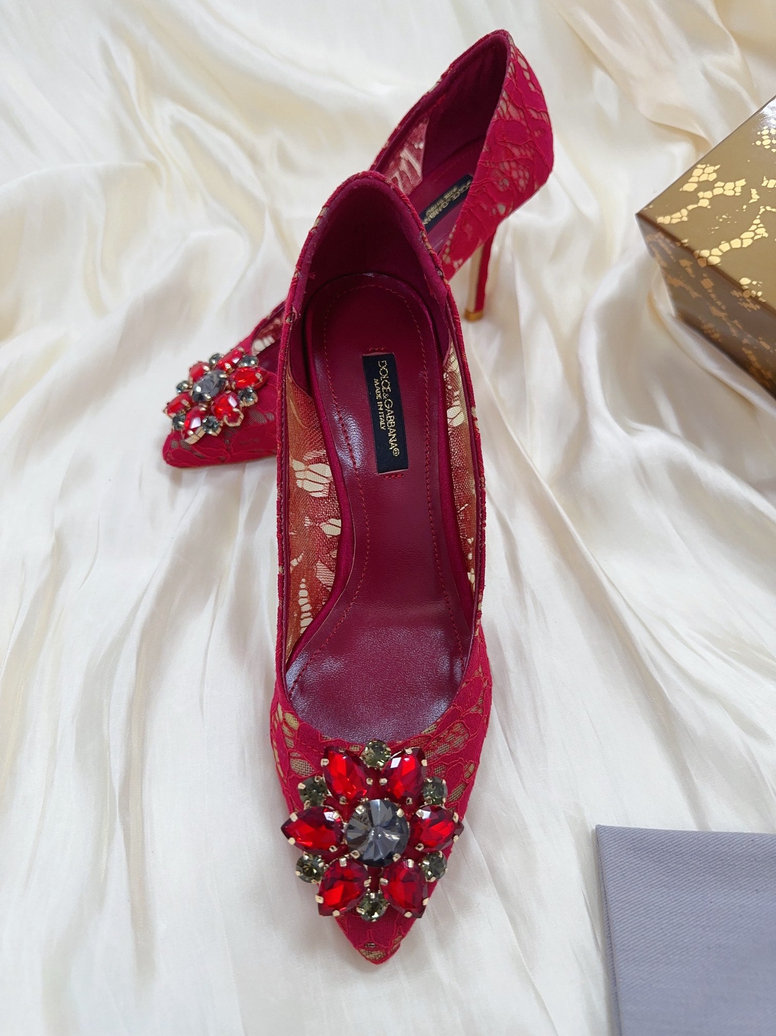 DC Floral Crystal Pumps Red Genuine Leather & Lace 324771