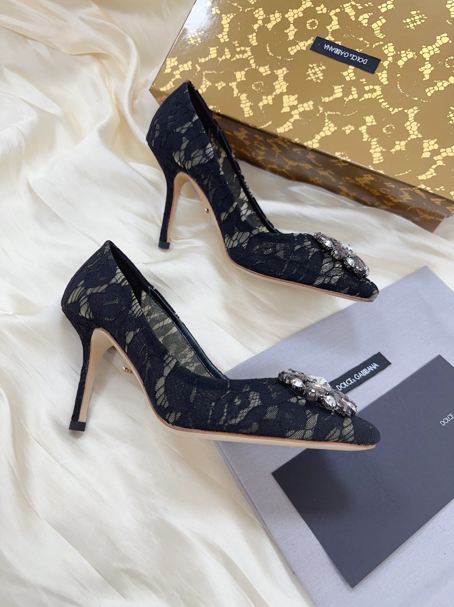 DC Floral Crystal Pumps Black Genuine Leather & Lace 324775