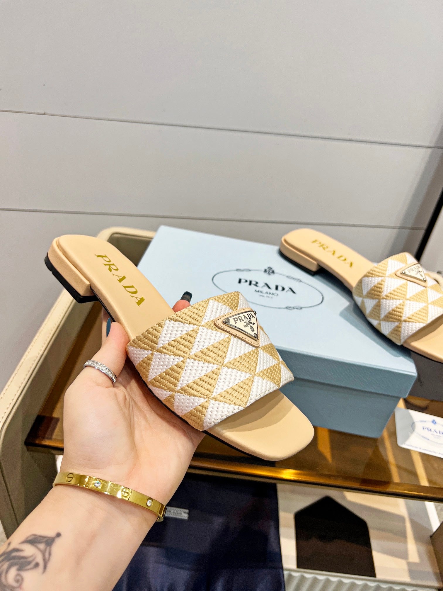Prada 26s Enameled Metal Triangle Printed Slides White Beige Leather Cotton 986590