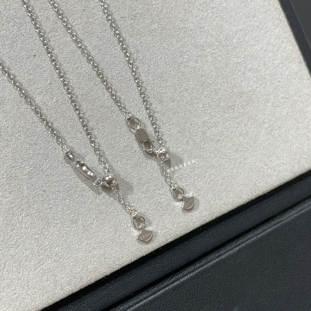 Graff Icon Pear Shape Yellow and White Diamond Pendant Necklace Sliver