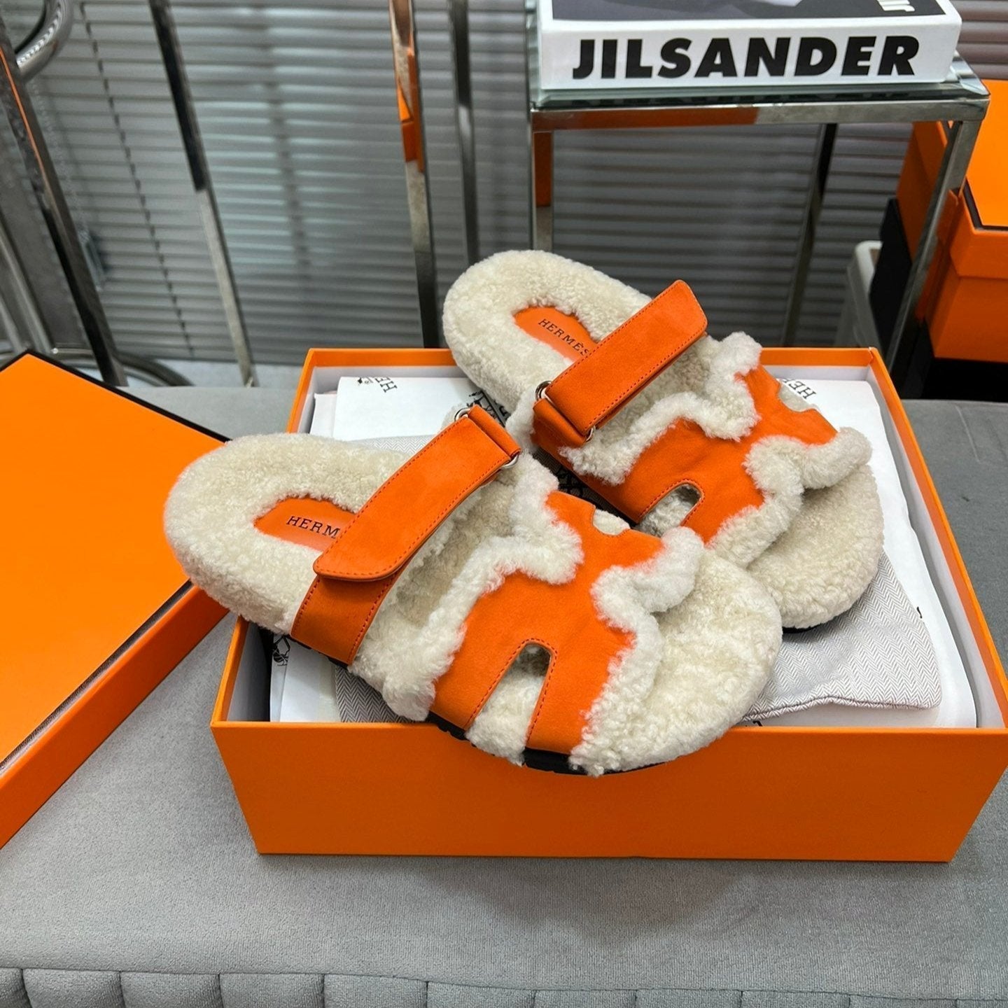 HM Chypre Sandal In Orange Suede And Fleece Lining 953827