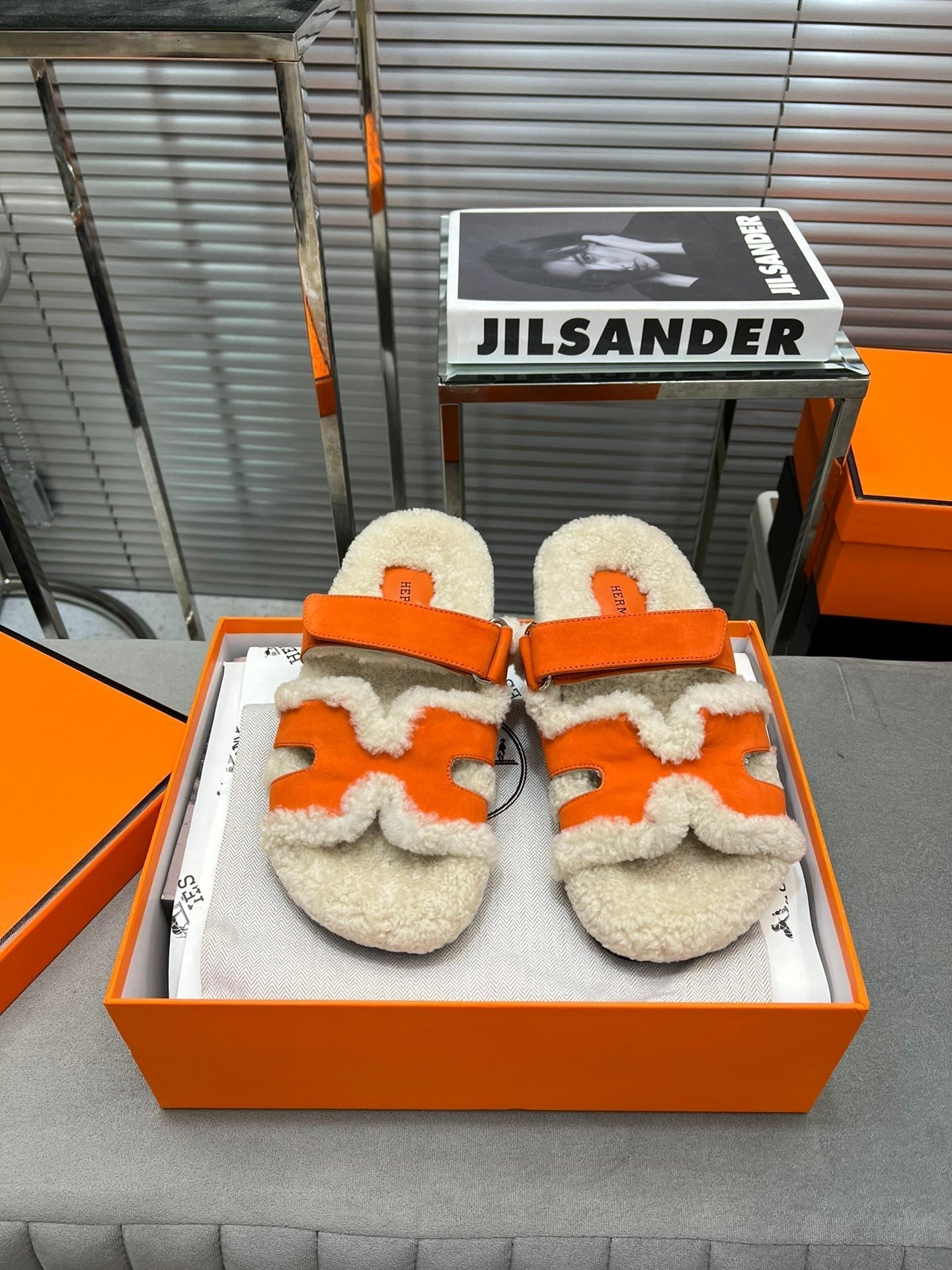 HM Chypre Sandal In Orange Suede And Fleece Lining 953827