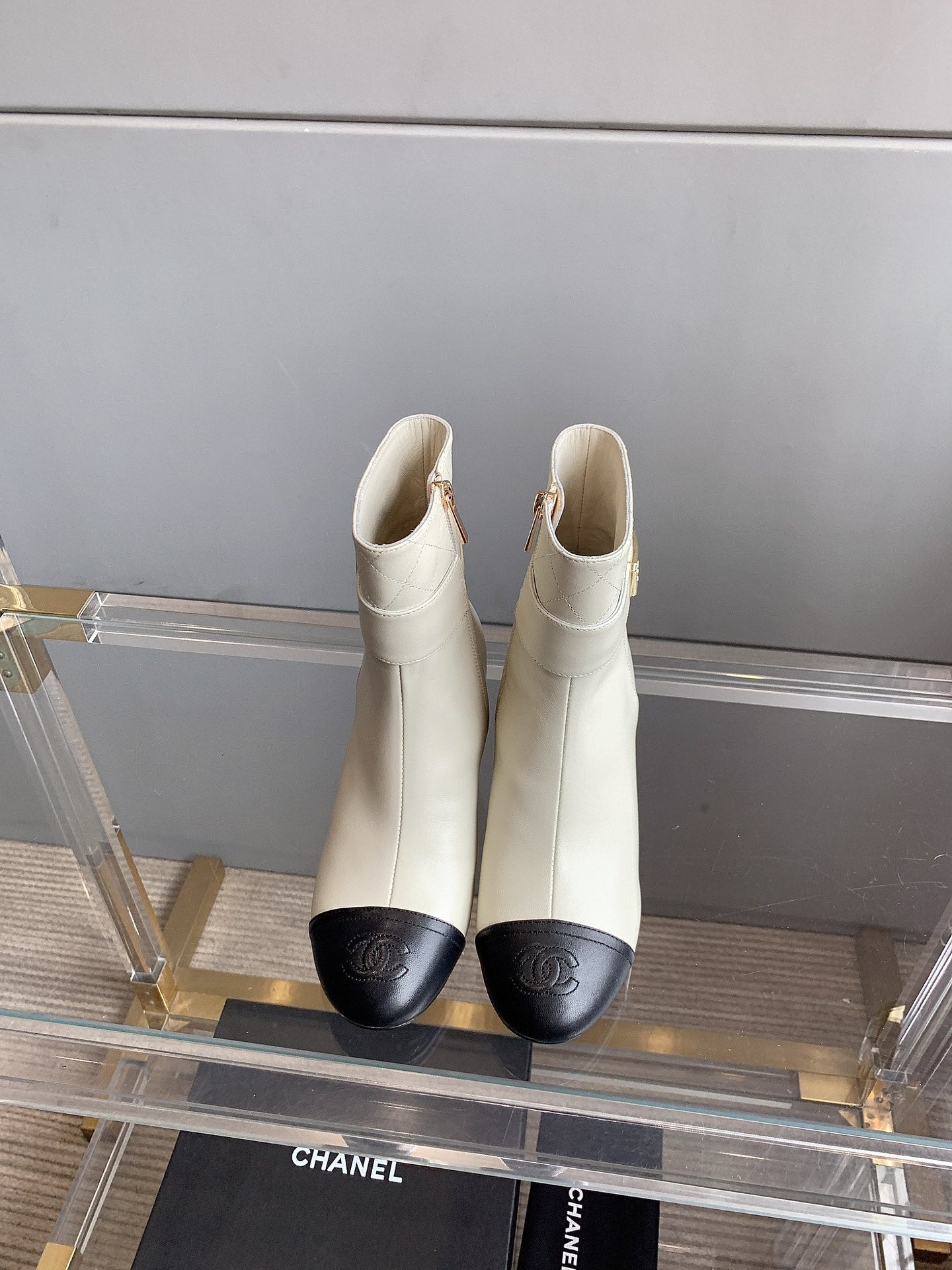 CC Square Toe Ankle Boots 70mm White Black Cowhide 464566