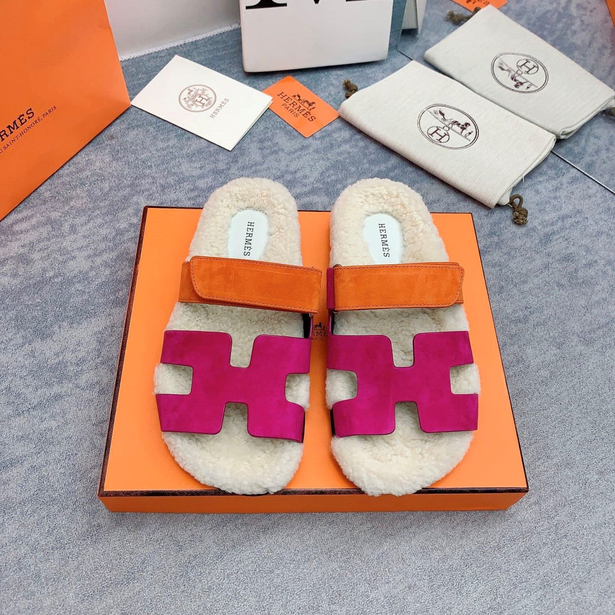 HM 26s Chypre Sandals Framboise Orange Suede Shearling 160905
