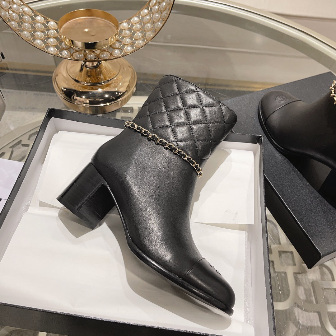 CC 26s Quilted Ankle Boots Black Leather 166069