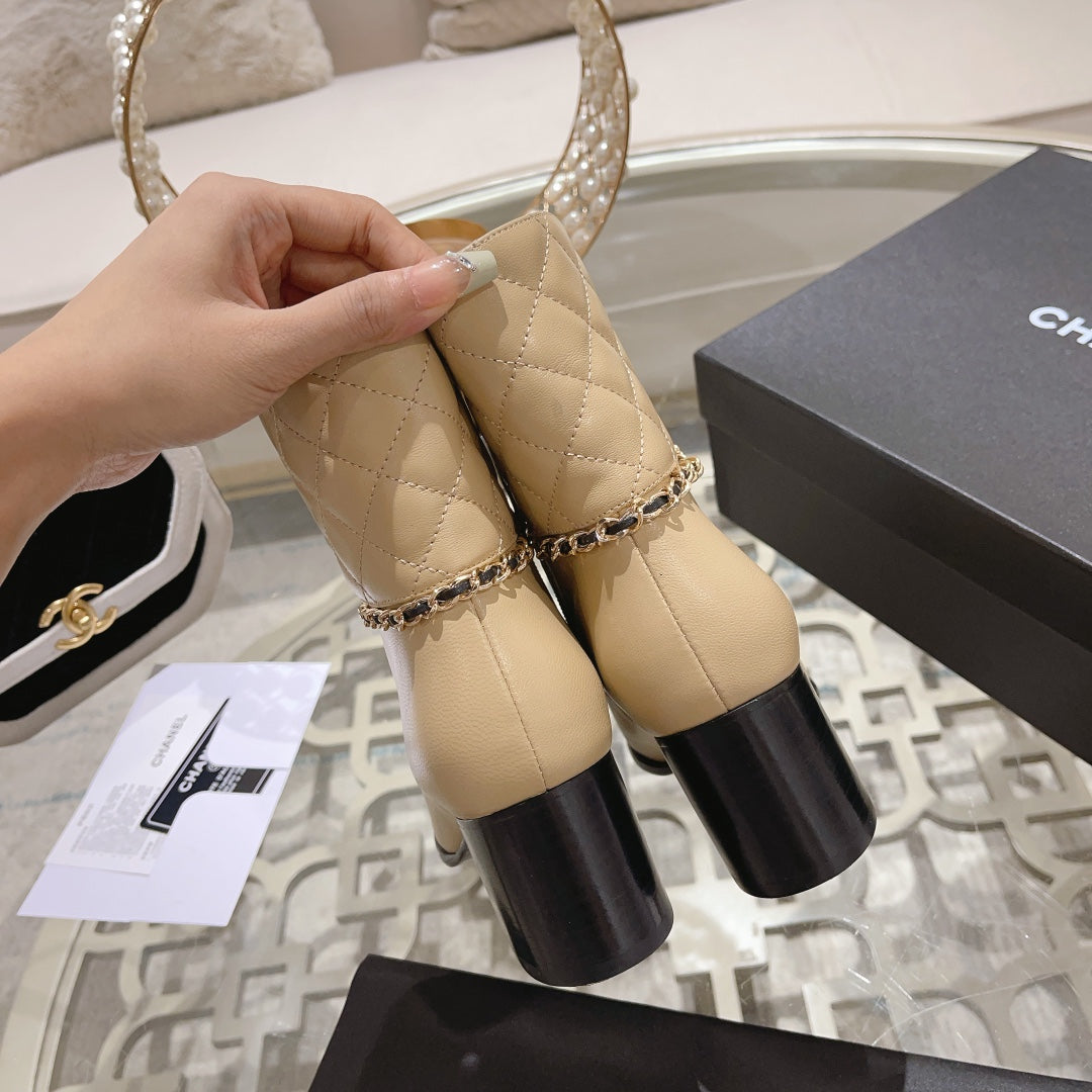 CC 26s Quilted Cap Toe Ankle Boots Beige Leather 166068