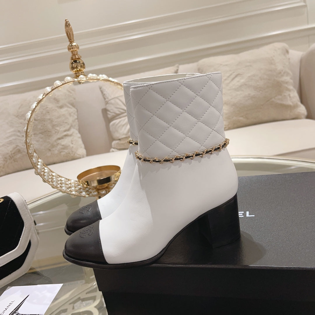 CC 26s Quilted Cap Toe Ankle Boots White Leather 166067