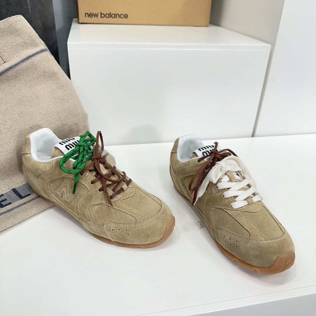 Miu Balance 530 SL Sneaker Light Brown Suede