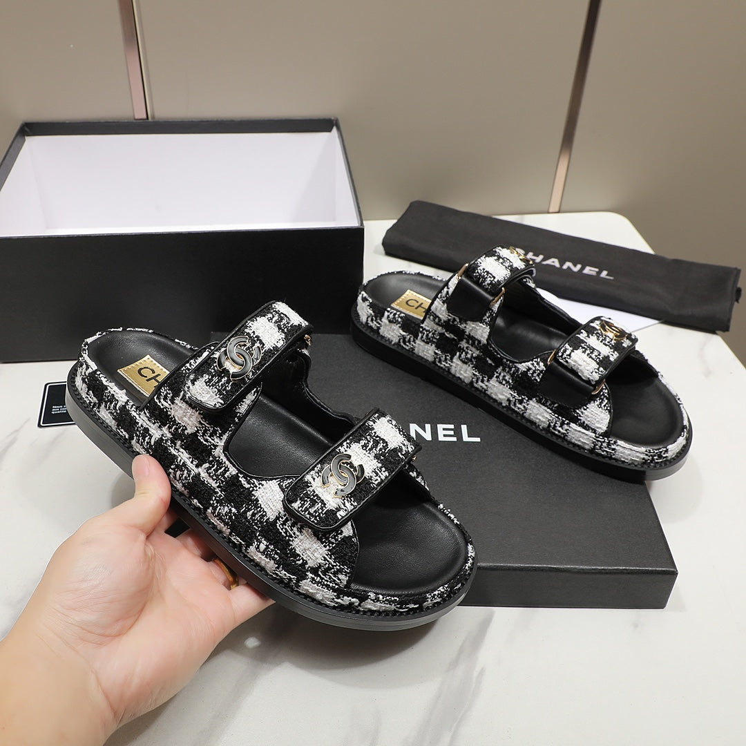 CC SS26 Dad Sandals Black White Lambskin 678969