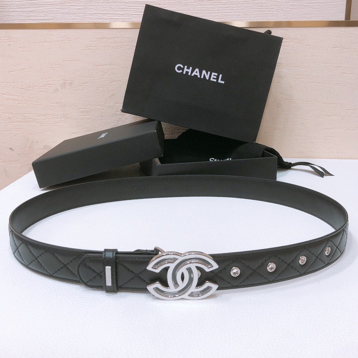 CHANEL BELT 3CM IN BLACK EMBROIDERED LAMBSKIN SILVER HARDWARE