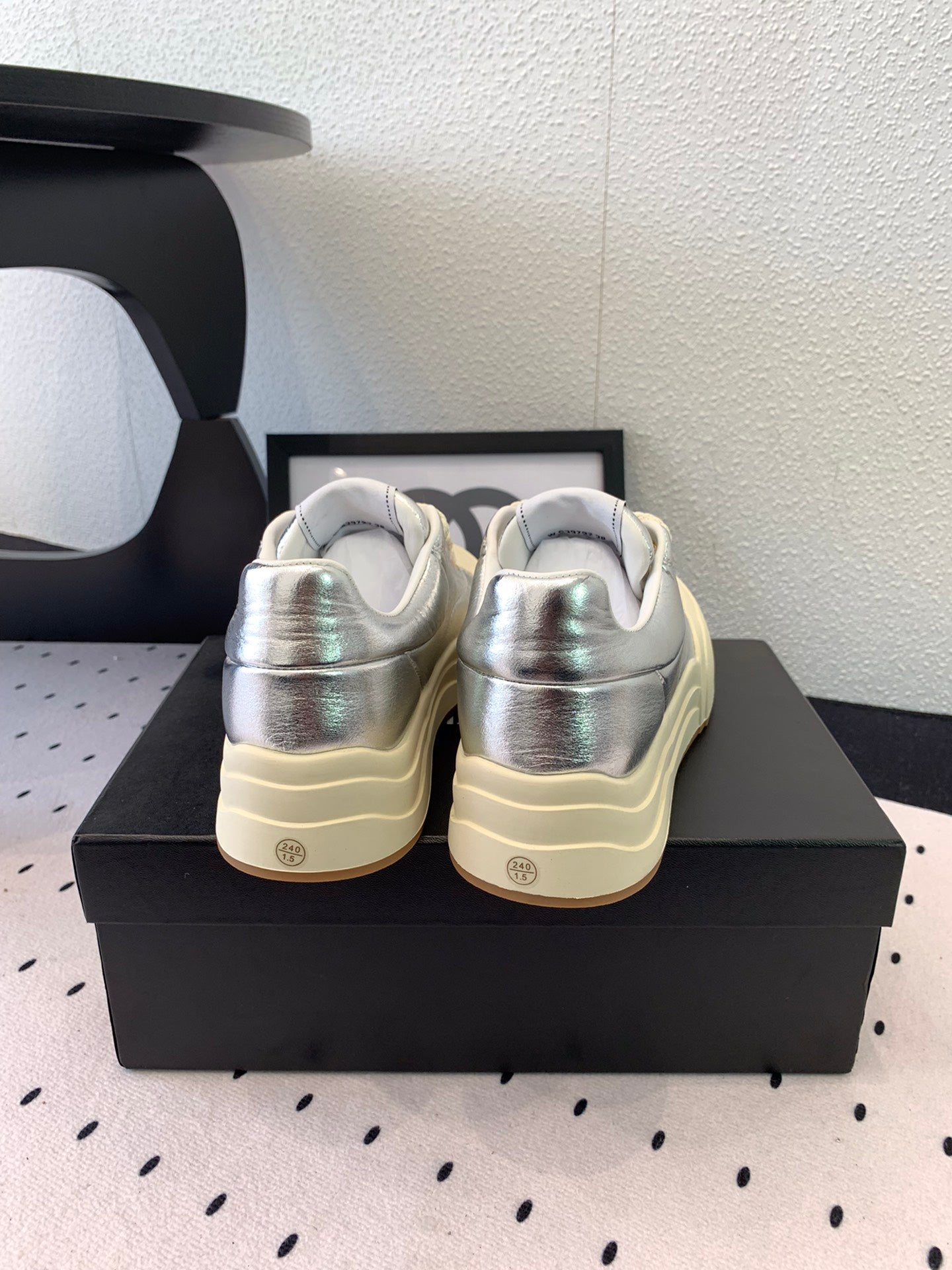 CC Sneaker 50mm In Silver Cowhide 147068