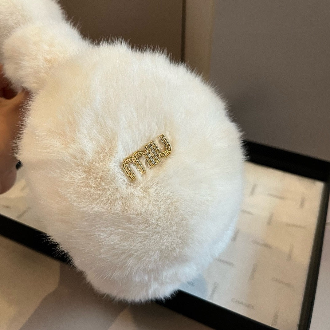Miu Bear Earmuffs White Fur 490483