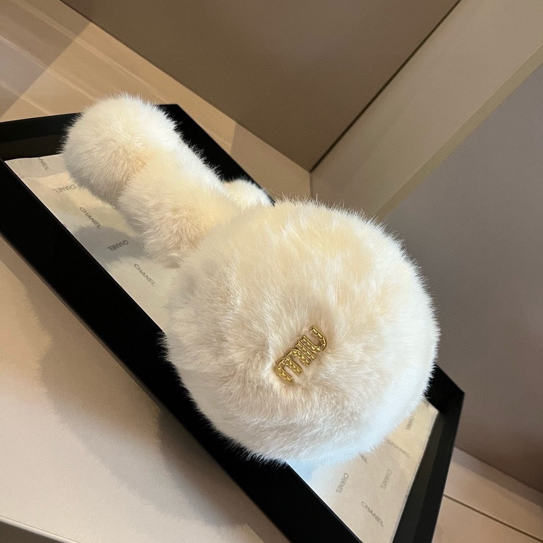 Miu Bear Earmuffs White Fur 490483