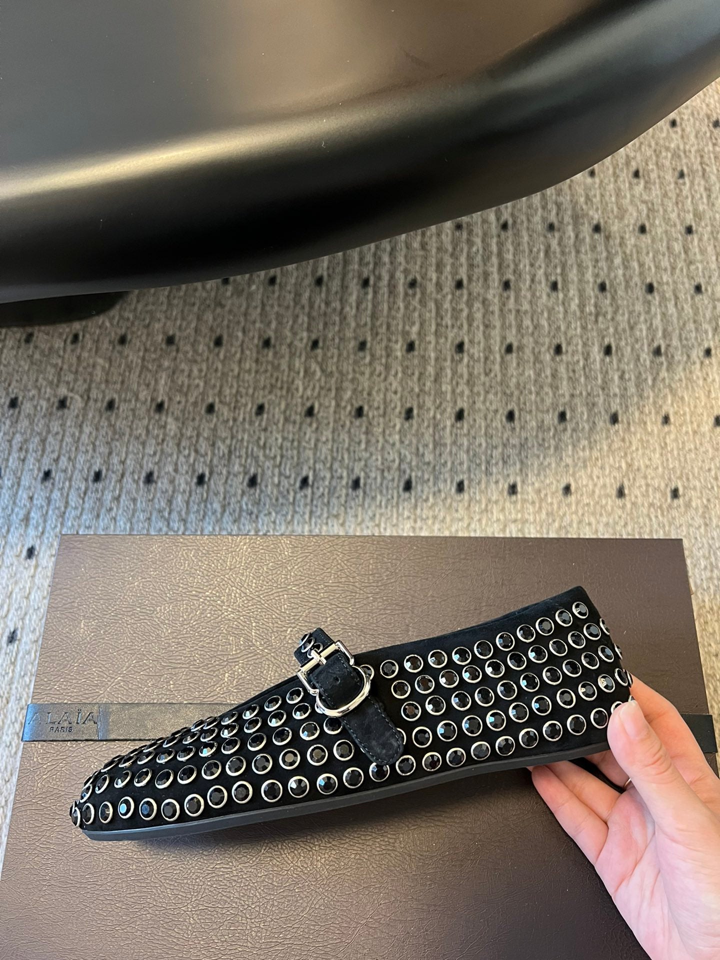 Alaia 25 Strass Ballet Flats Black Suede Goatskin 303726