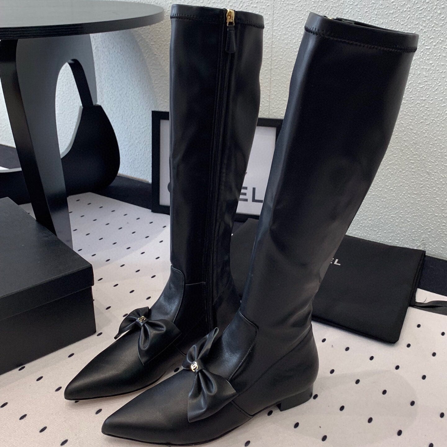 CC 25 Bow-knot Boot Black Sheepskin 514066