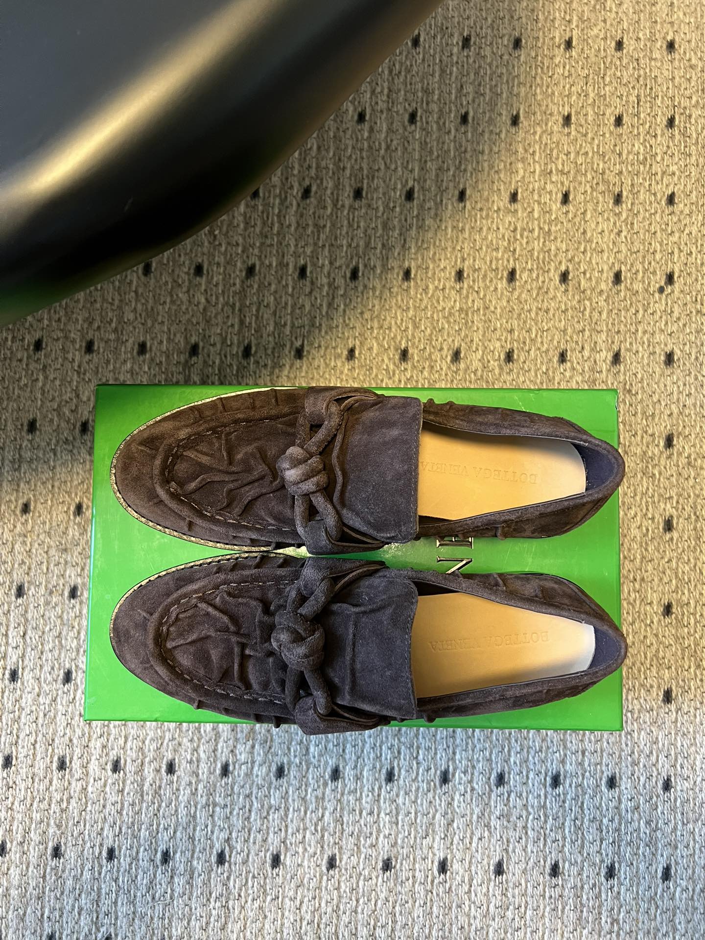 BV Astaire Loafers Knotted Dark Brown Crinkled-Suede Leather 616650