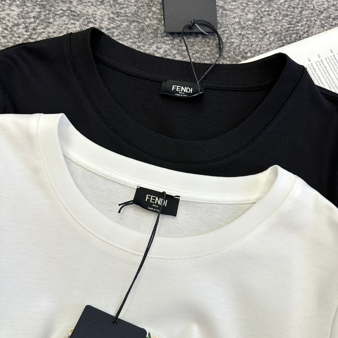 Fendi Roma Floral Heart Logo T-shirt Cotton 350696