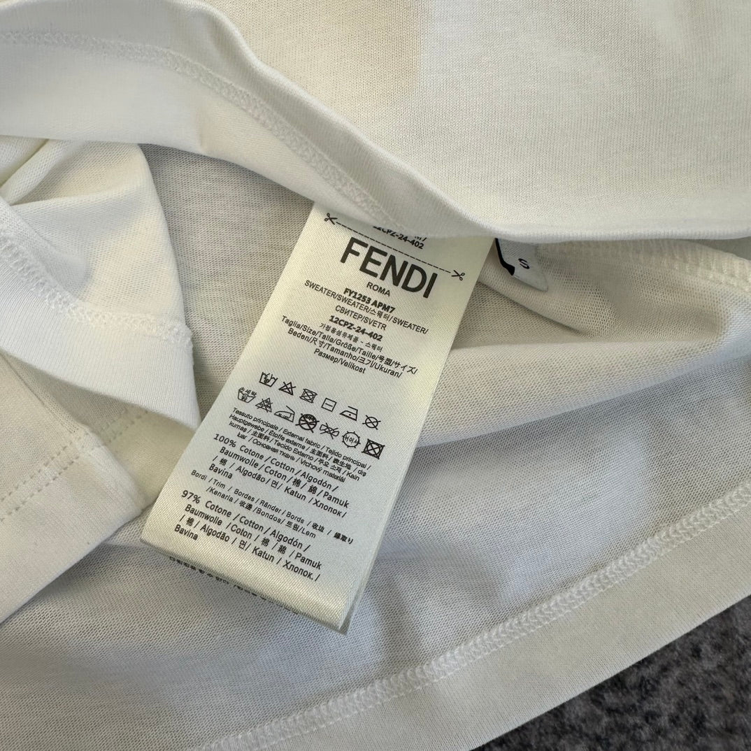 Fendi Fantastic Future T-Shirt White Multicolor Cotton 350783
