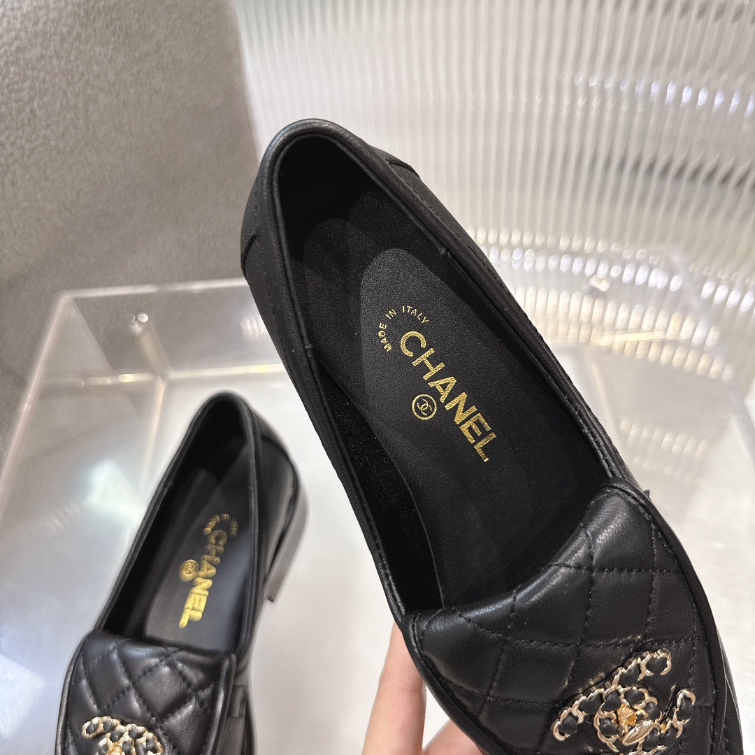 CC SS26 Loafers Black Lambskin 678951