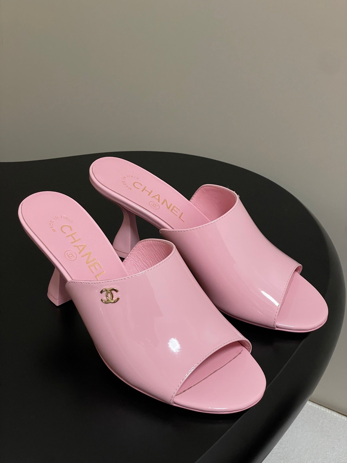 CC Cruise 25/26 Open Heel Shoes Glossy Calfskin