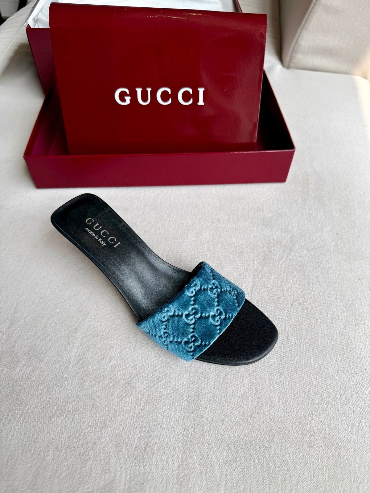 Gucci 26s Slide Sandals 5.5cm Dusty Blue Velvet
