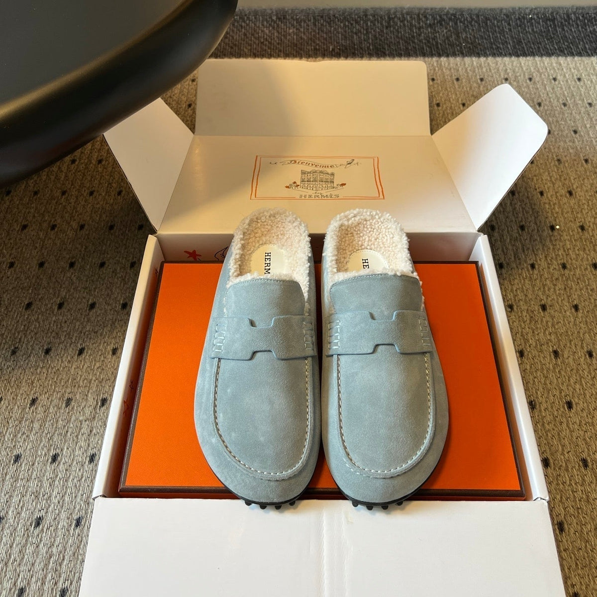 HM 26S Destin Mules Pastel Blue Suede