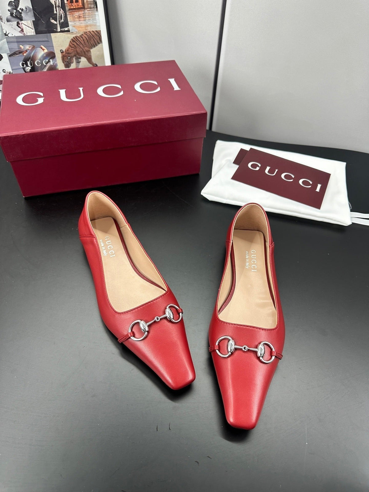 Gucci 26S Vittoria Ballerina Shoes In Red Calfskin
