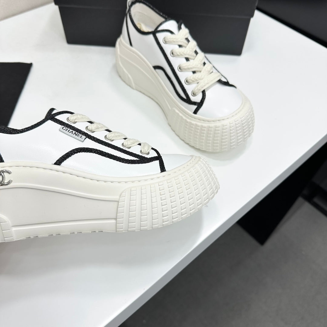 CC 26S Chunky Sneakers in White Calfskin