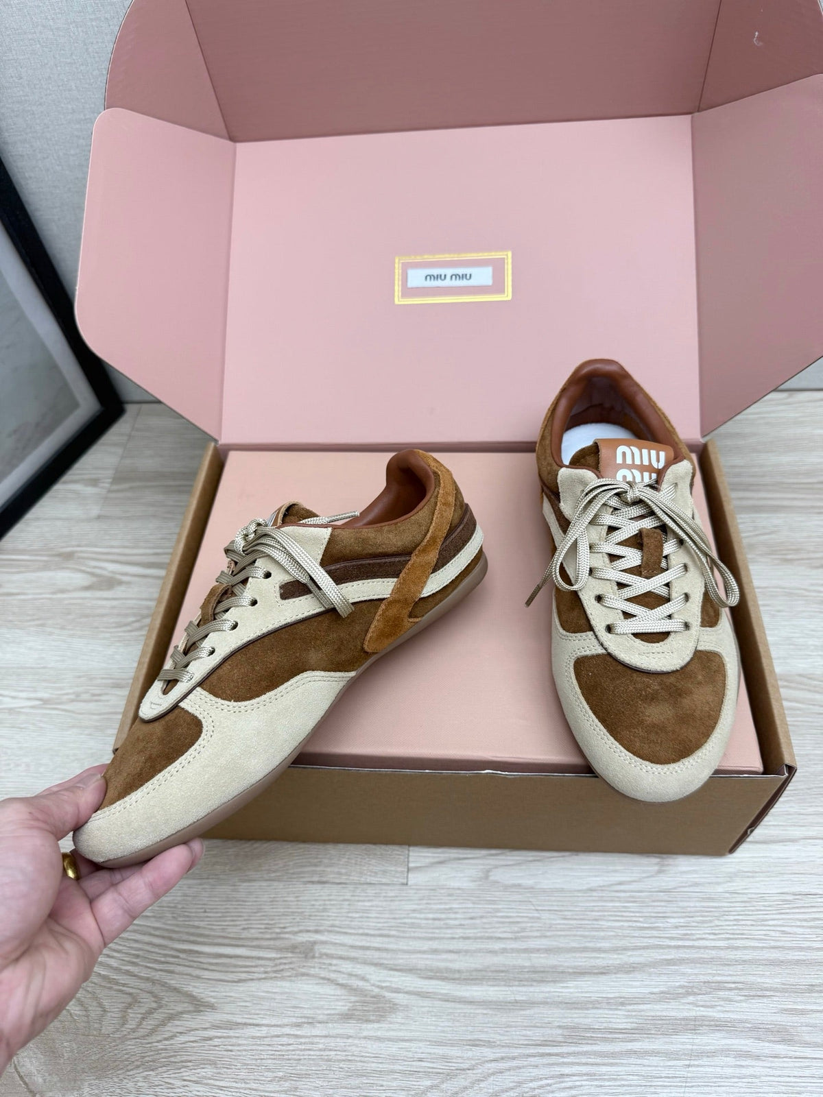 Miumiu 26s Sneakers Beige Mix Brown Suede