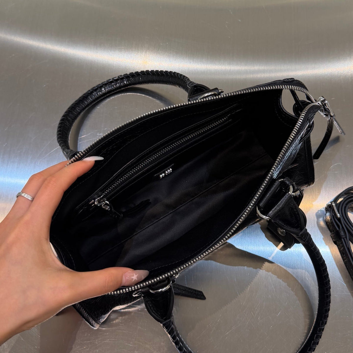 MiuMiu 2026 Beau Bag 29cm Leather