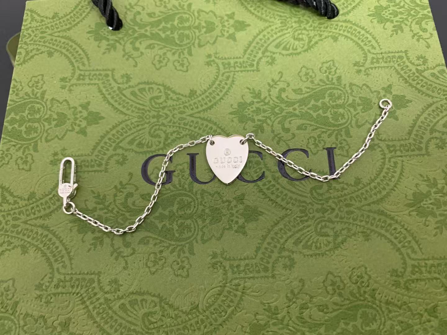 GG Trademark Bracelet With Heart Pendant