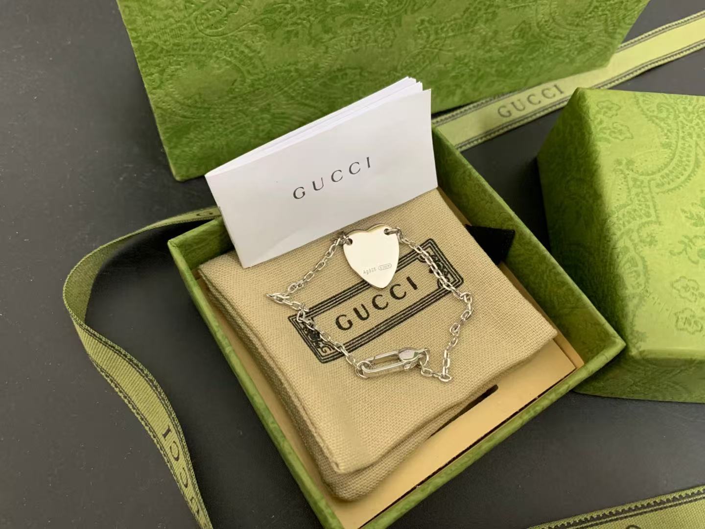 GG Trademark Bracelet With Heart Pendant