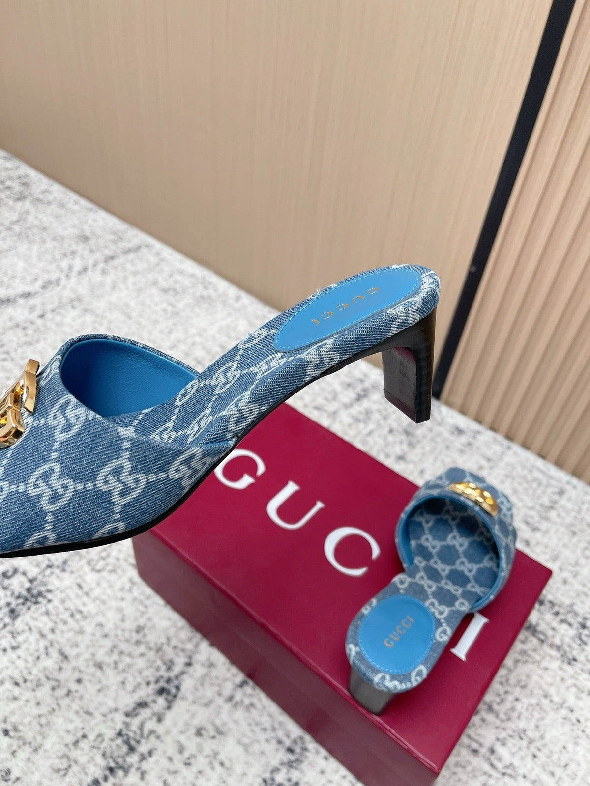 Gucci 26s High Heels Blue Denim Gold Hardware
