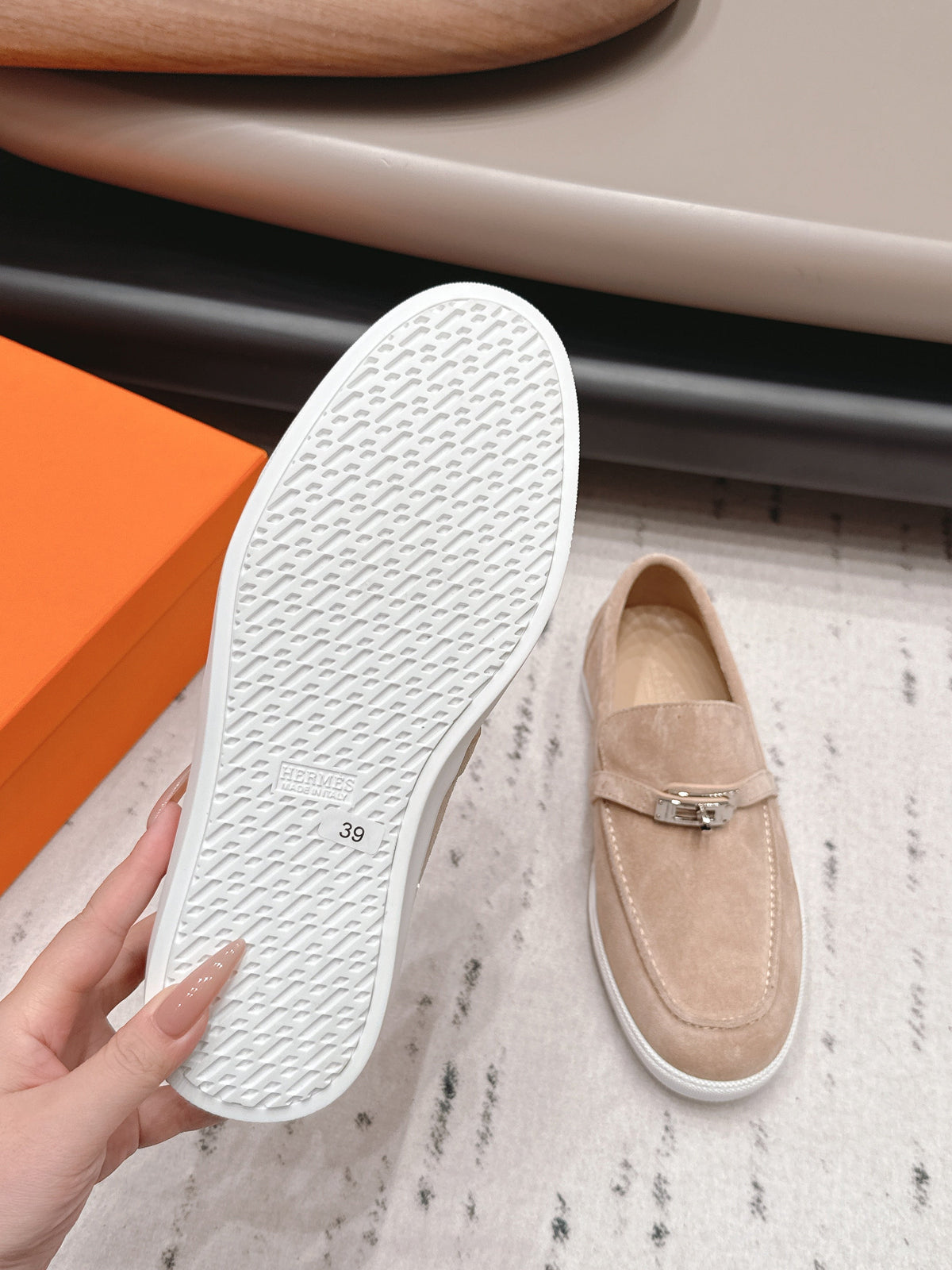 HM 26S Kelly Paris Loafers Sand Brown Suede Silver Hardware