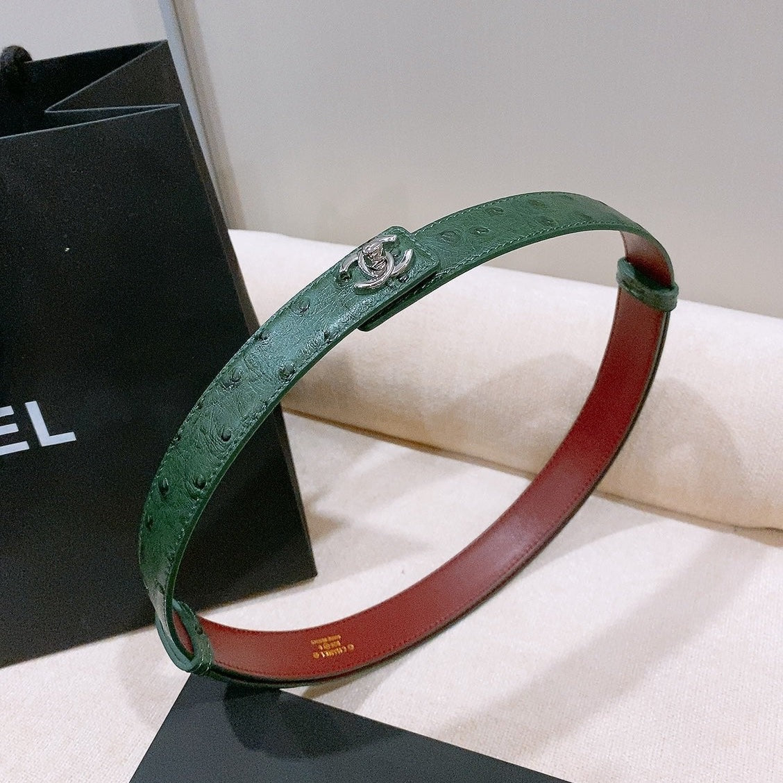 CC 26FW Double C Twist Buckle Belt 25mm Embossed Green Cowhide Leather 218900