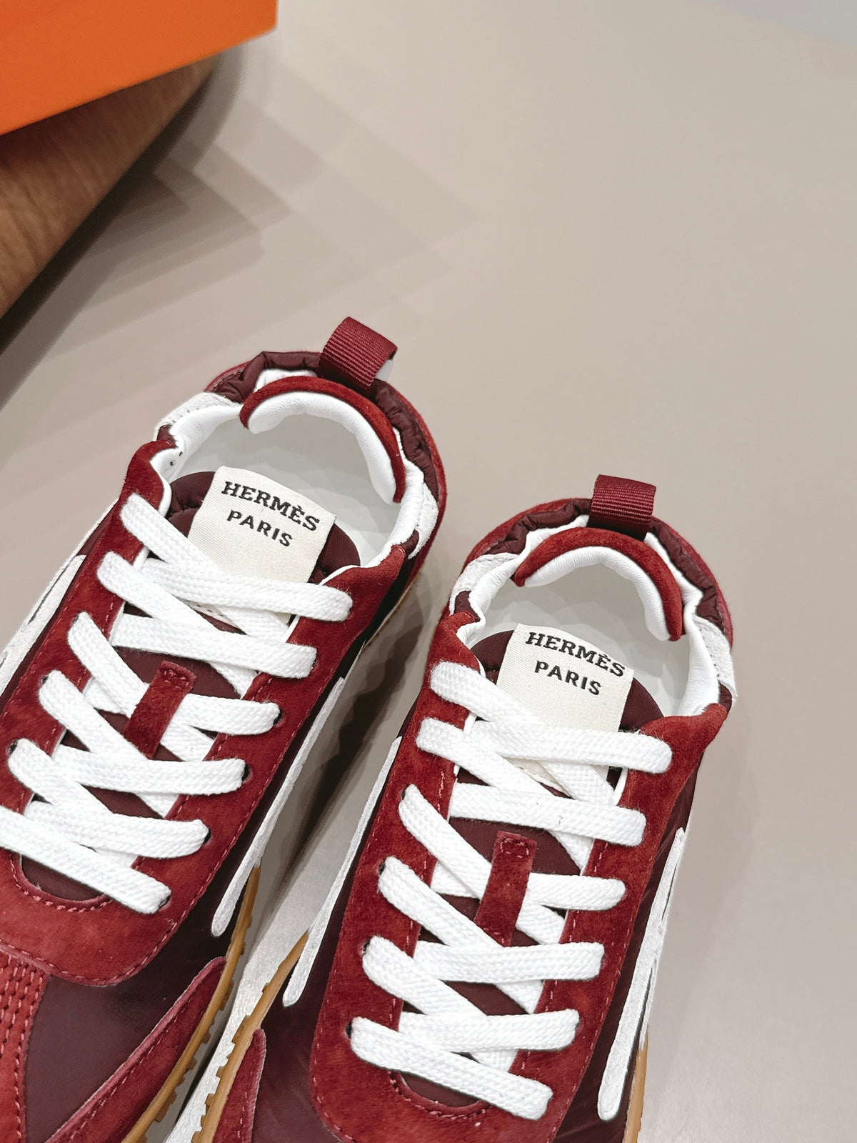 HM 26S Bouncing Sneakers Brown Nylon Red Suede