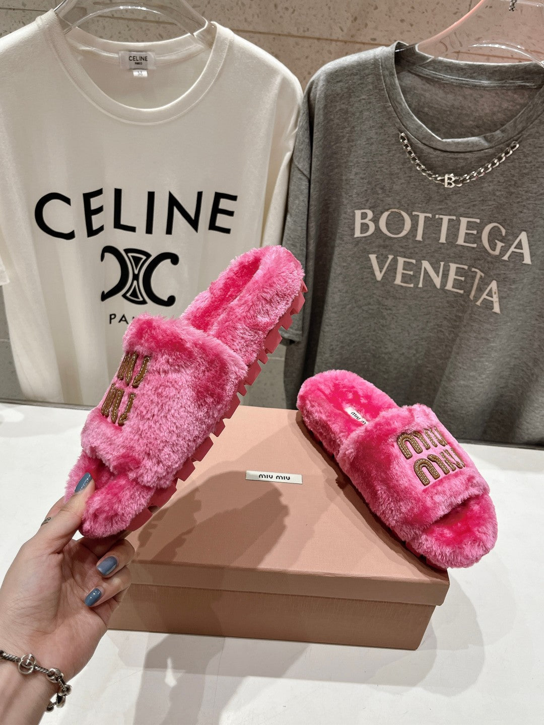 Miumiu 26s Flat Slides Pink Shearling