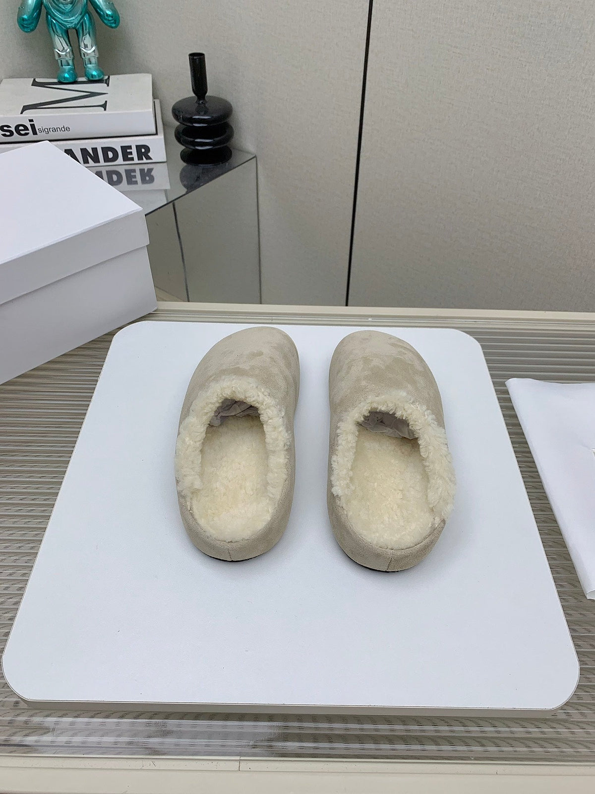 The Row 2026 Birkenstock Slippers Cow Suede Shearling 159435